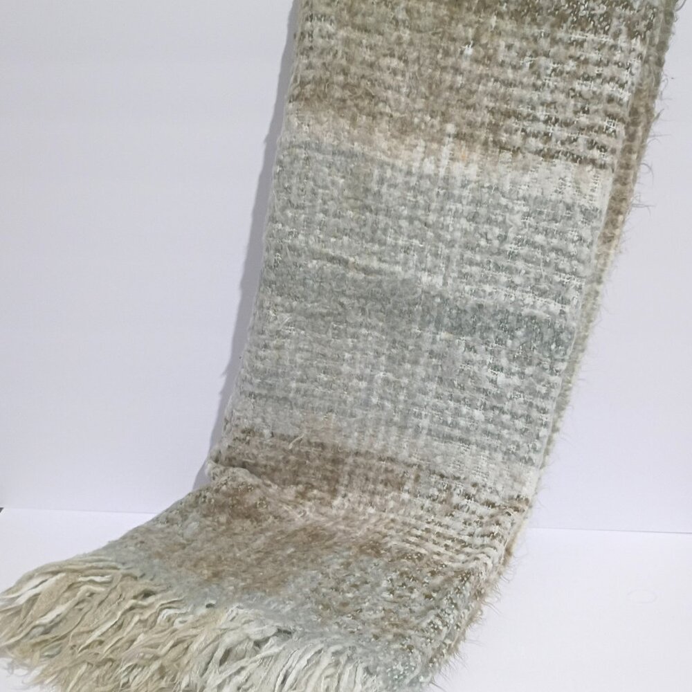 Throw Blanket Fuzzy Faux Alpaca Wool - Picture 9 of 10